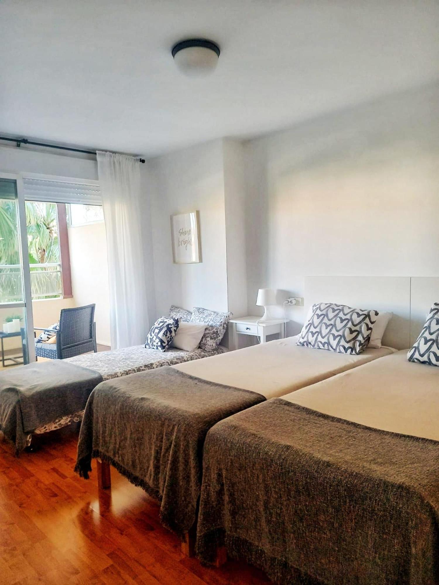Calido Apartamento Con Gran Terraza Y Vistas A 600 Metros Del Mar بينالماذينا المظهر الخارجي الصورة